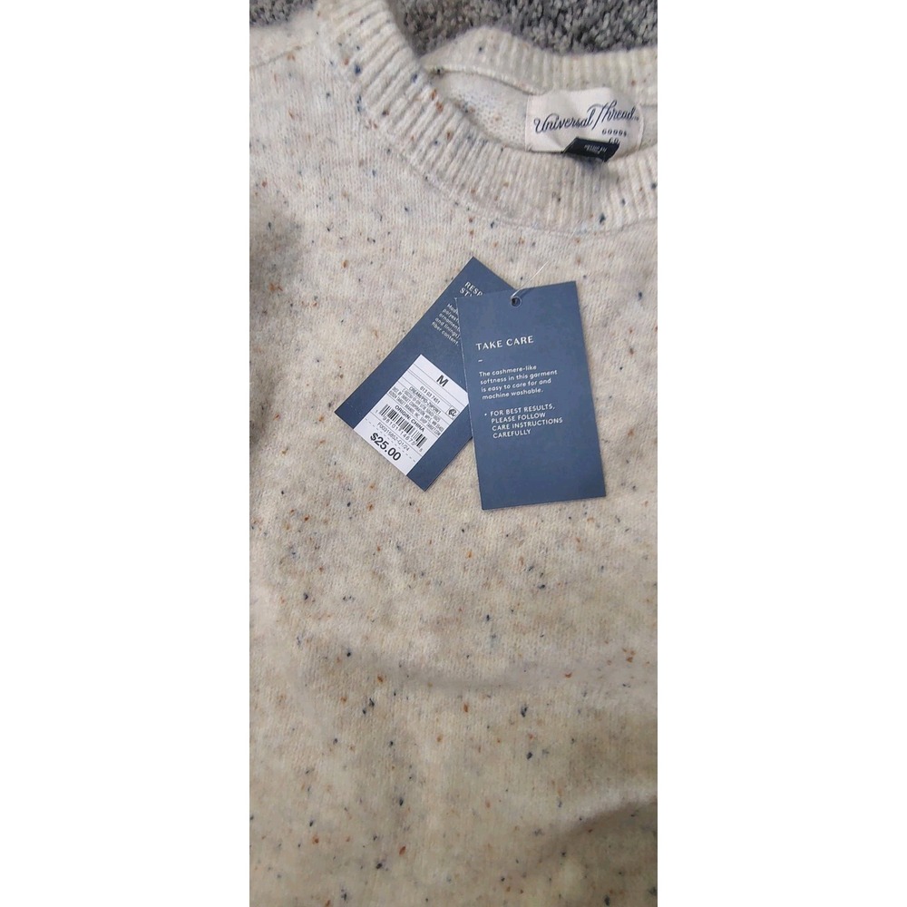 Universal Threads Sweater Medium - Picture 5 of 5